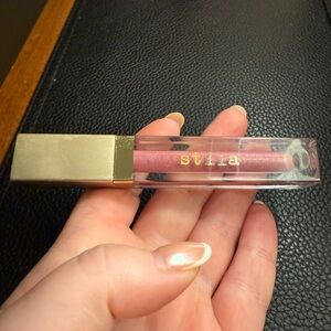 Stila Pink Lip Gloss in Synergy